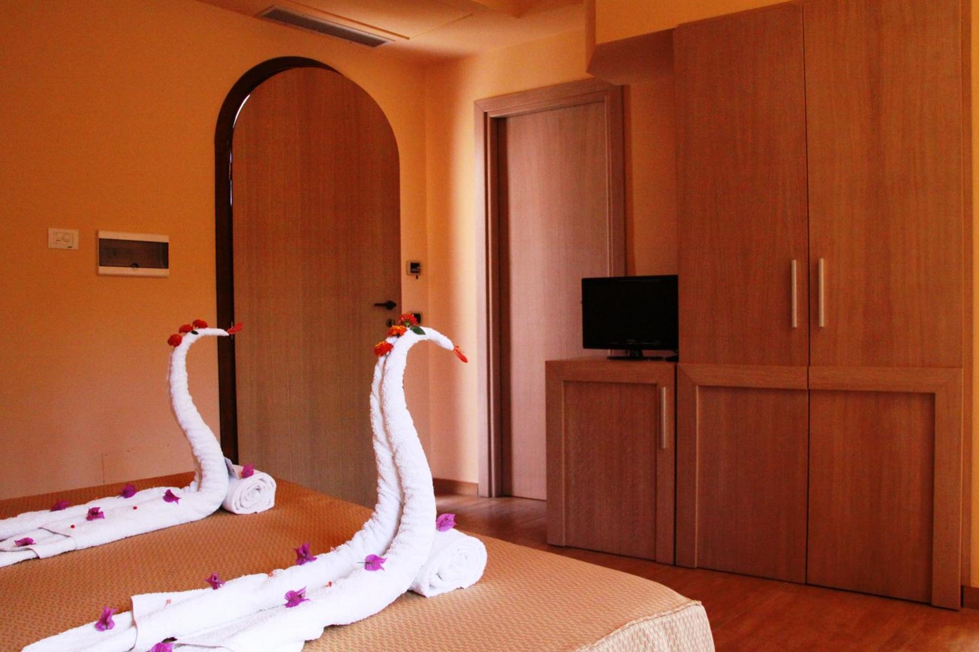 Solemare Club Village Капо-Ватикано Экстерьер фото